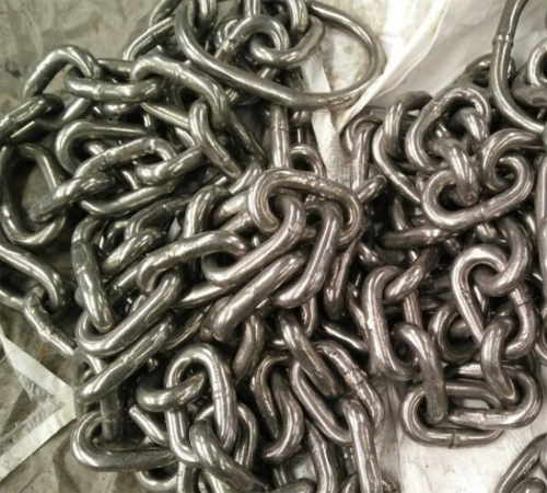 新舊混用起重鏈條容易造成事故隱患 新舊混用起重鏈條容易造成事故隱患